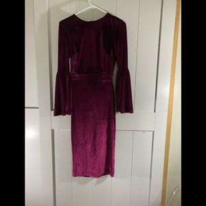 this velvet dress🙉